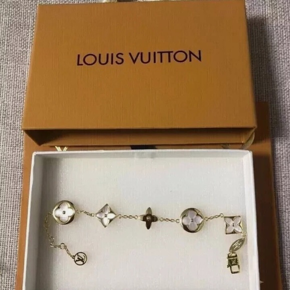Louis Vuitton Gold and White Bracelet🤍 - Picture 1 of 5